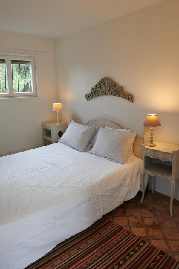 Bed and Breakfast Maison Le Retour Le Rouret Exterior foto